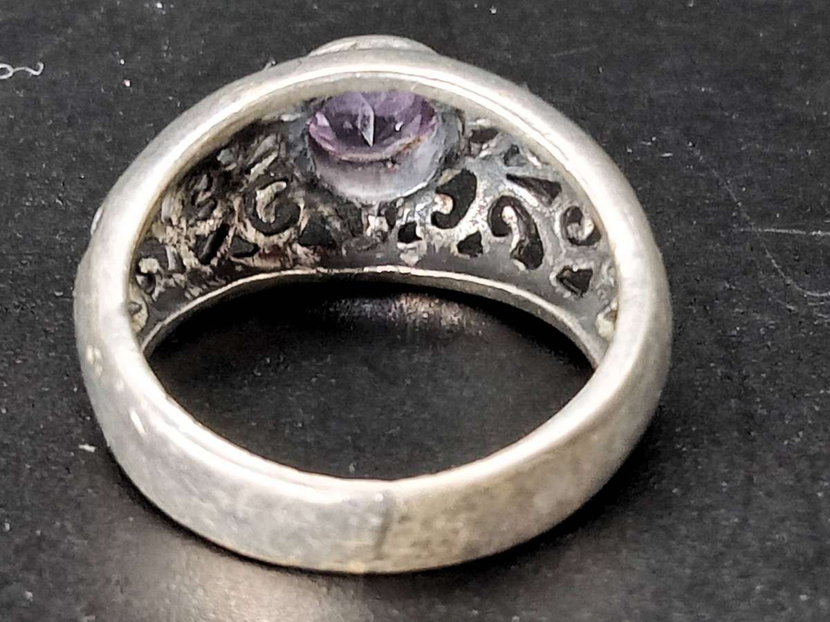 Vintage!!! Sterling Silver Arabesque Filigree Ring with Brilliant Cut, Bevel Set Amethyst