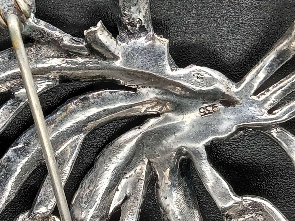 Vintage! Stunning Silver and Marcasite Statement Brooch with Tulip Bouquet Design