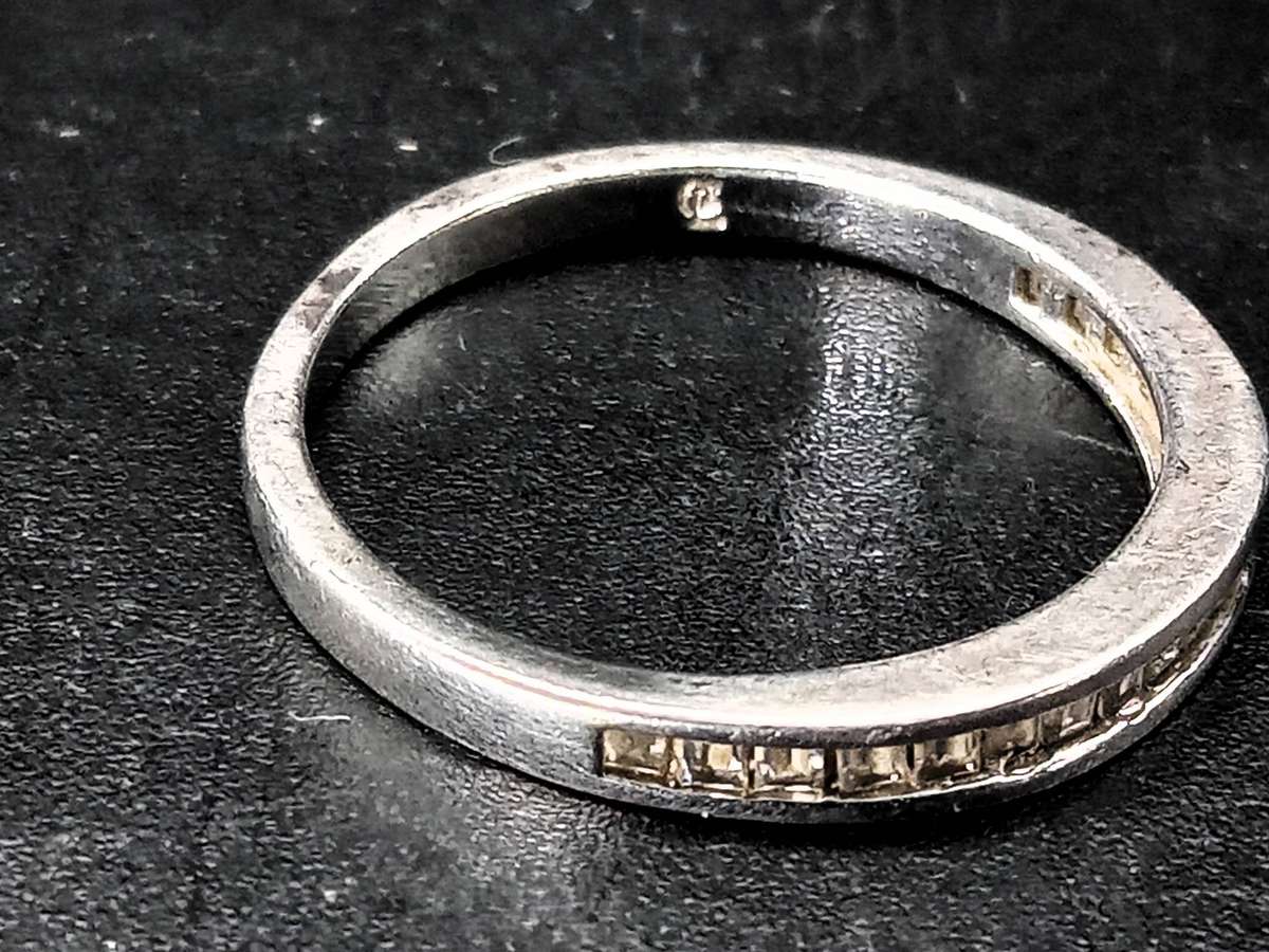 Swarovski Sterling Silver Channel Set Baguette Cut High Quality CZ Ring
