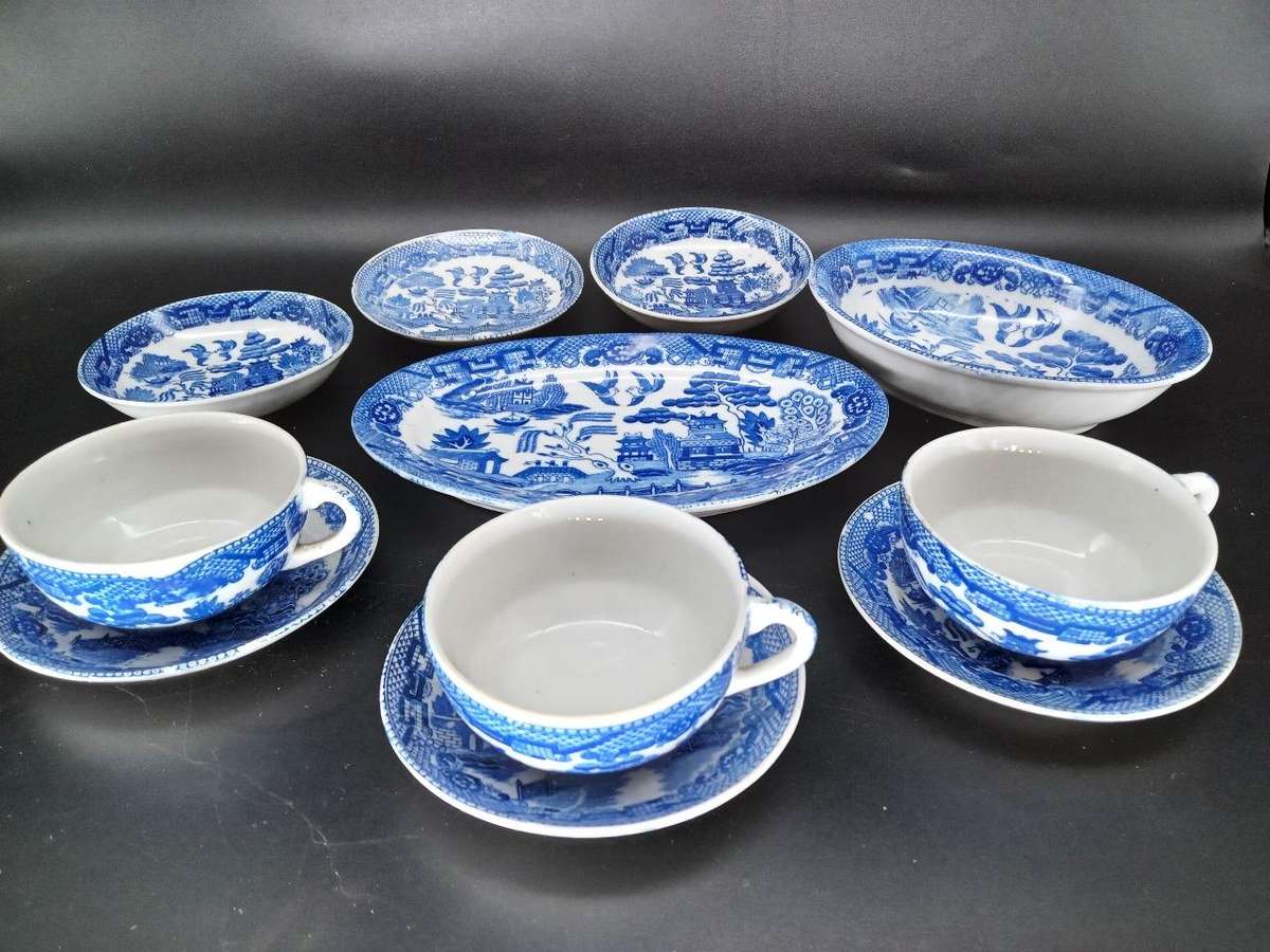 Vintage! Blue Willow Porcelain Children's Play Set (Incomplete Set)