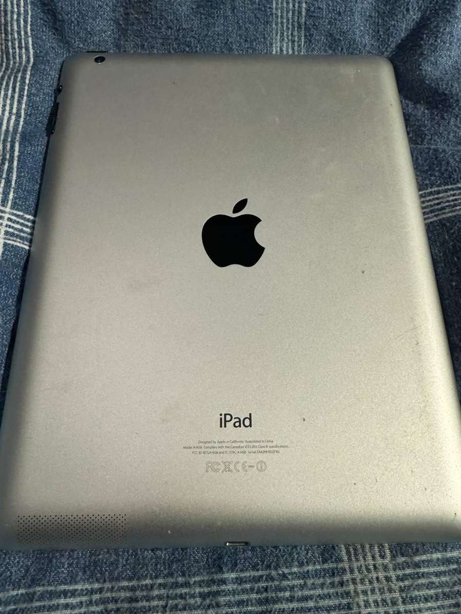 iPad A1458 Wi-Fi 16GB