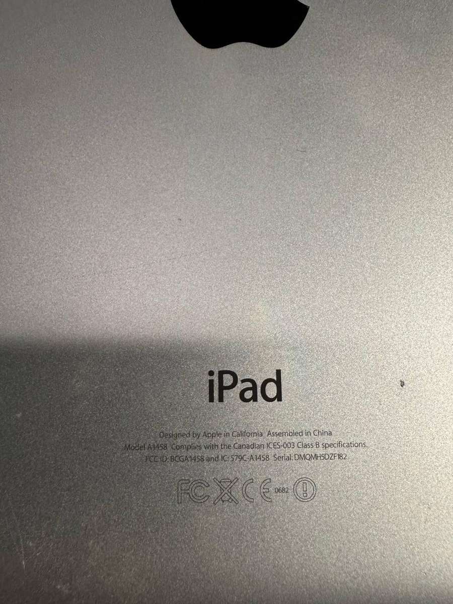 iPad A1458 Wi-Fi 16GB