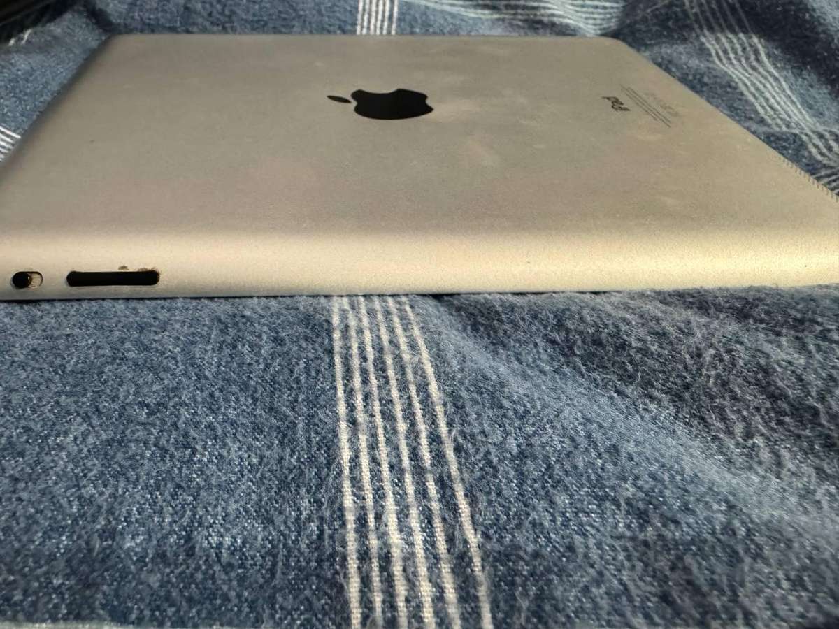 iPad A1458 Wi-Fi 16GB