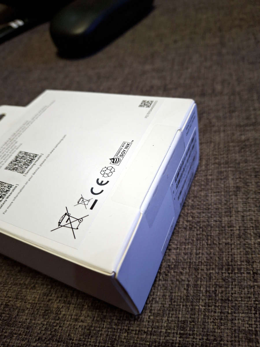 Samsung Galaxy Fit3 Watch