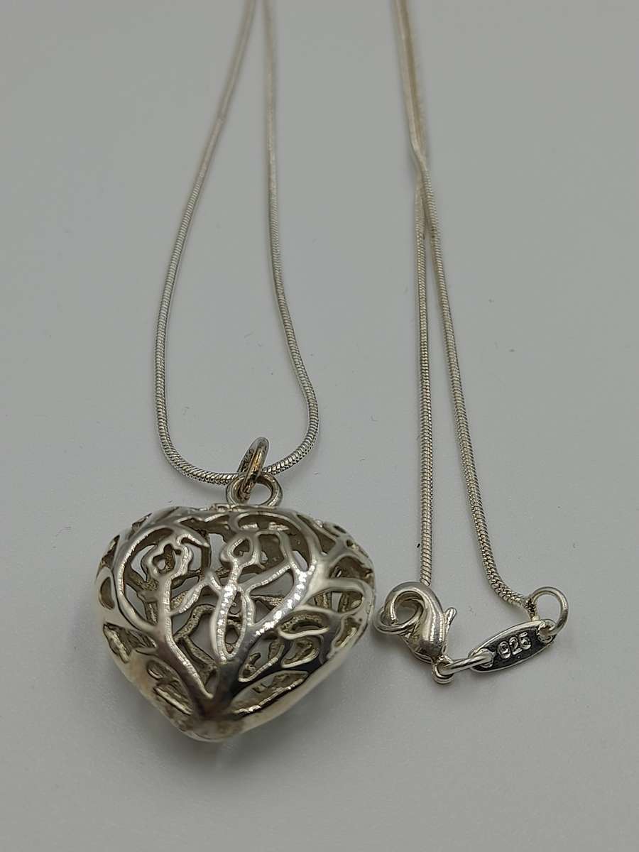 Beautiful Sterling Silver Necklace