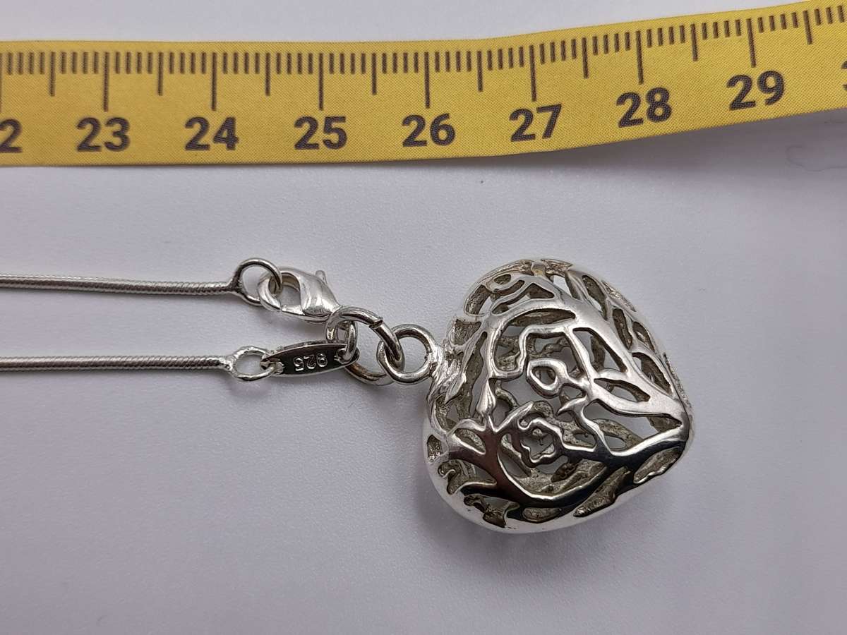 Beautiful Sterling Silver Necklace