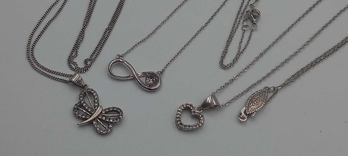 Beautiful Sterling Silver Necklaces Lot
