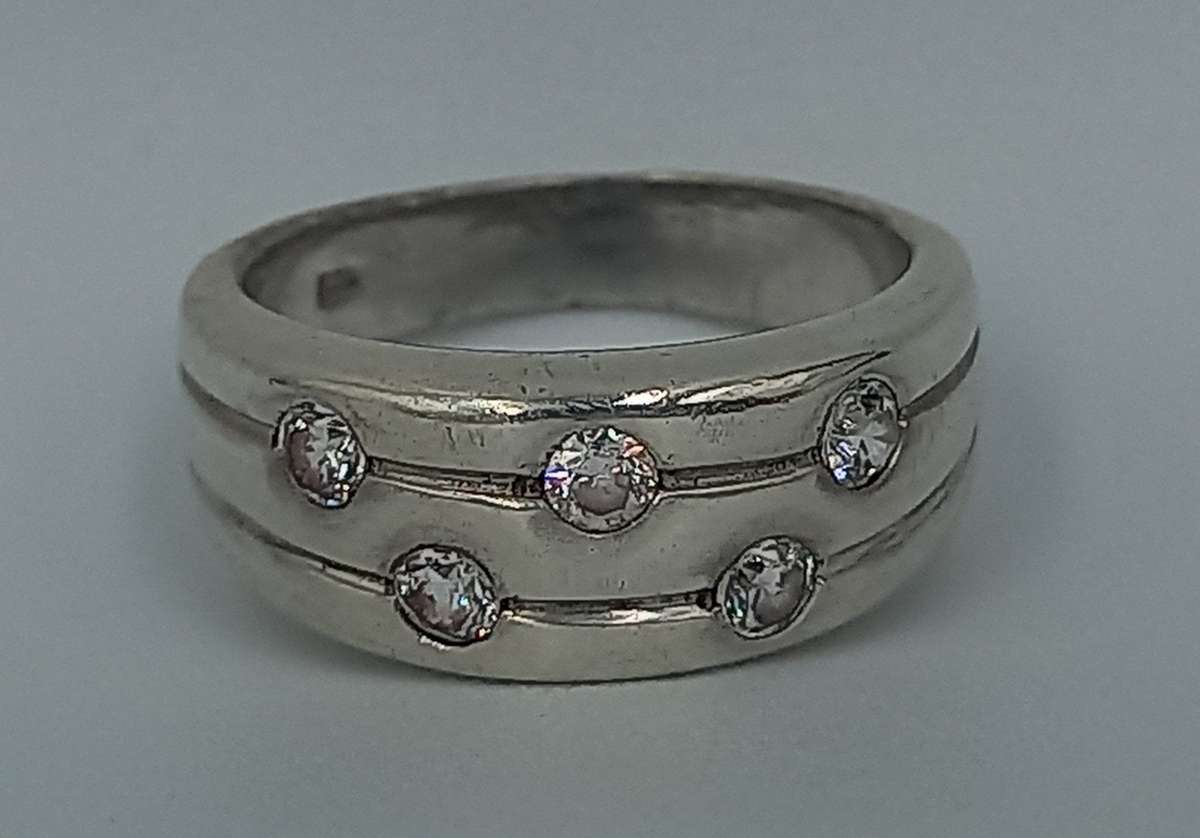 Beautiful Sterling Silver Ring