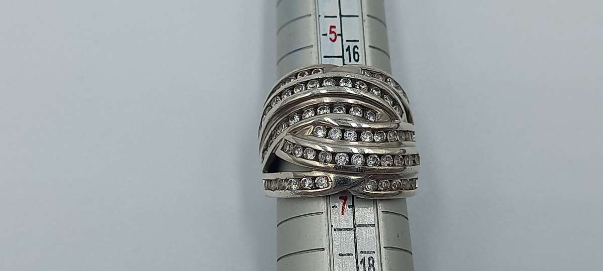 Beautiful Sterling Silver Ring
