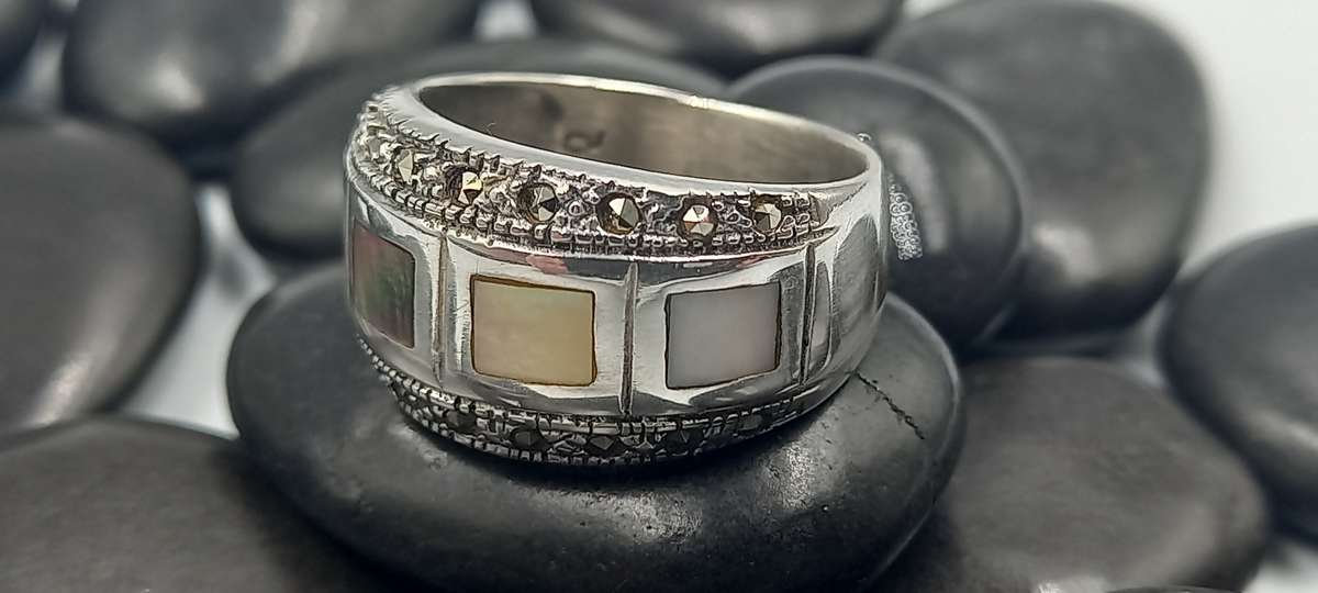 Beautiful Sterling Silver Ring