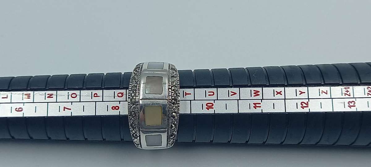 Beautiful Sterling Silver Ring