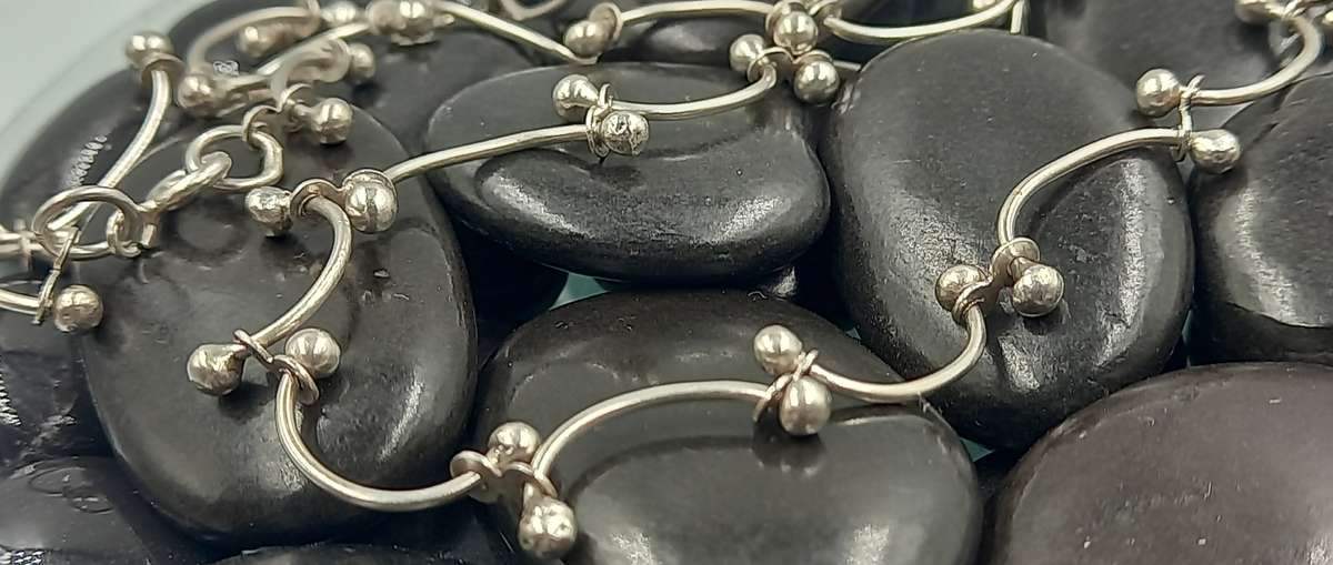 Funky Sterling Silver parabola shape link necklace