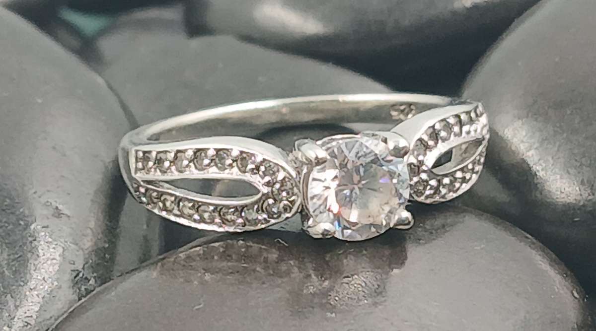 Beautiful Sterling Silver Ring