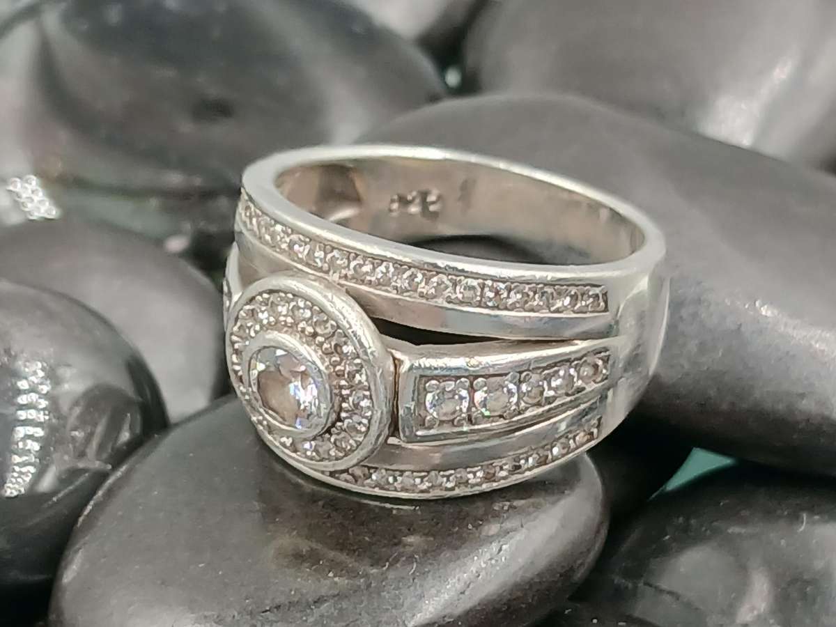 Beautiful Sterling Silver Ring