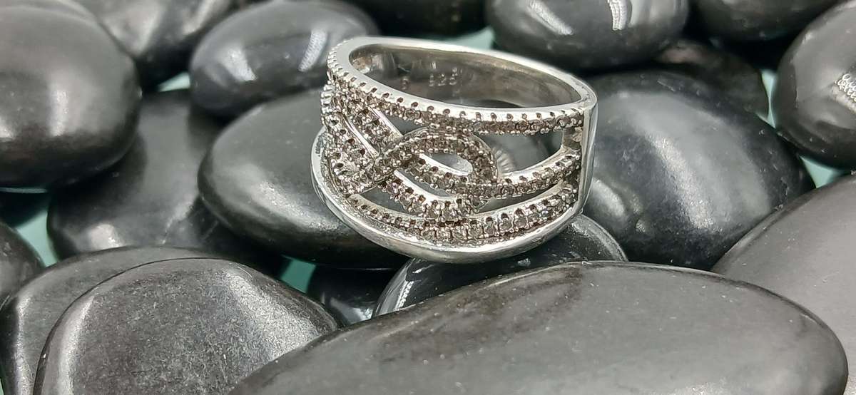 Beautiful Sterling Silver Ring