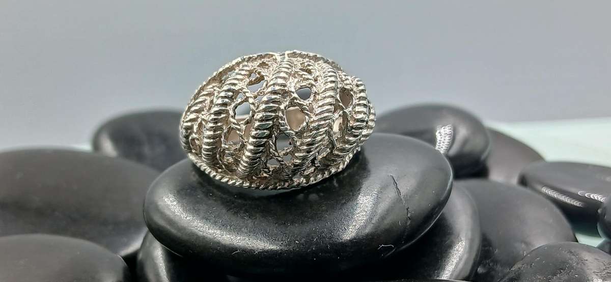 Beautiful Sterling Silver Ring