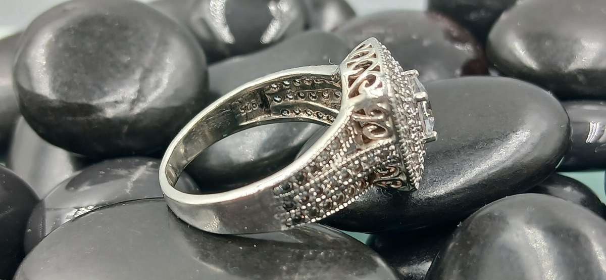 Beautiful Sterling Silver Ring