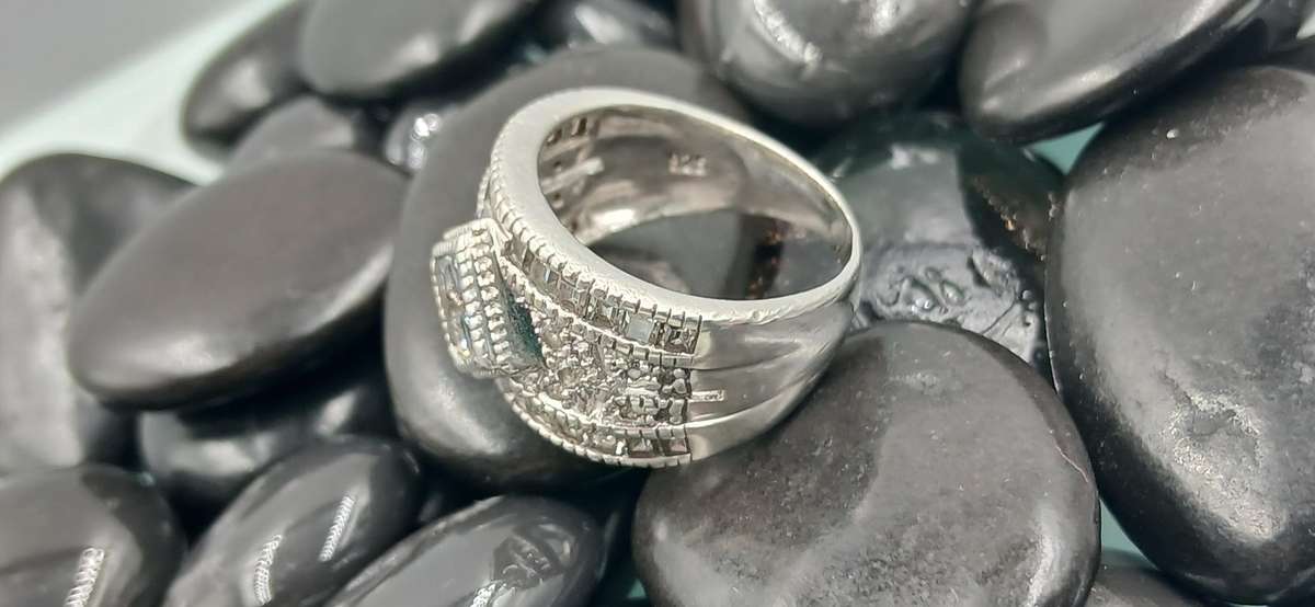 Beautiful Sterling Silver Ring