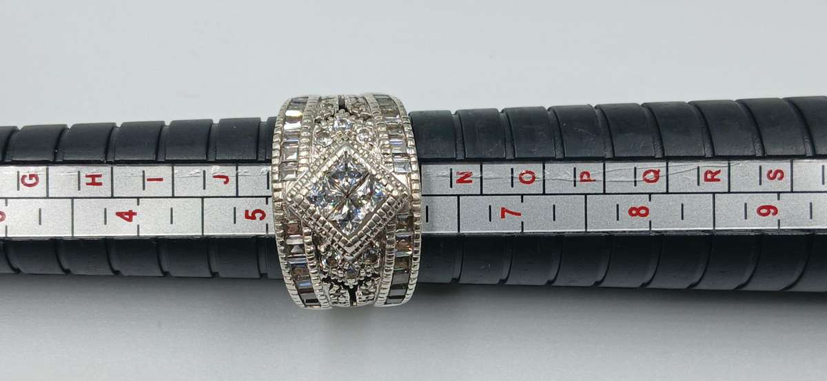 Beautiful Sterling Silver Ring