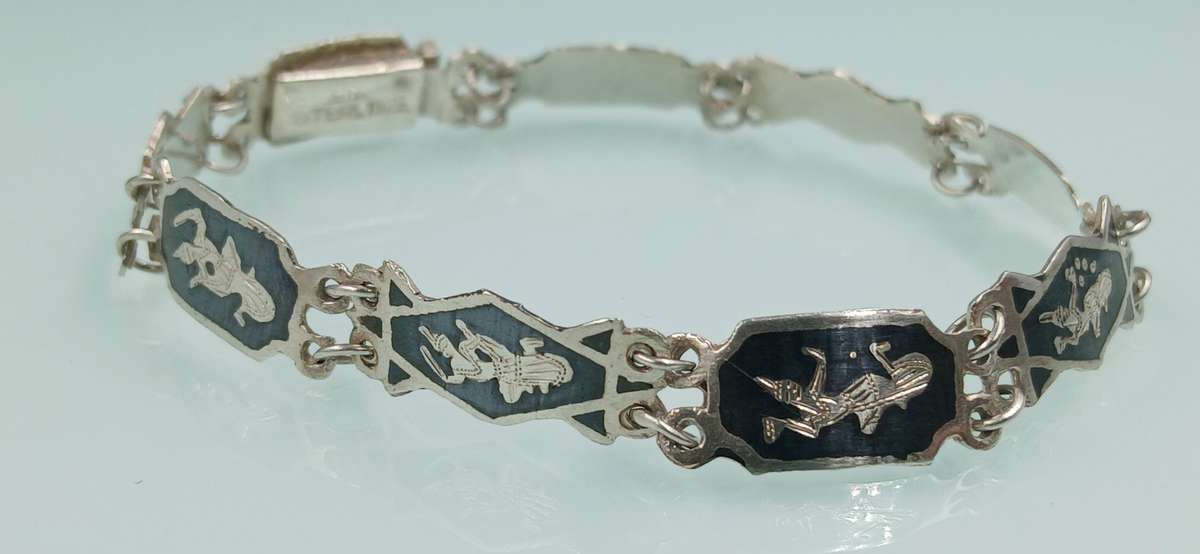 Vintage Siam Sterling Silver Bracelet