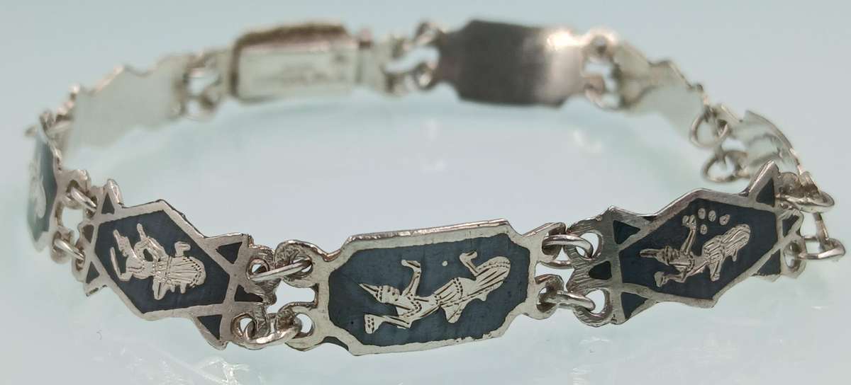 Vintage Siam Sterling Silver Bracelet