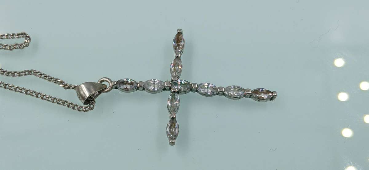 Elegant Sterling Silver Necklace