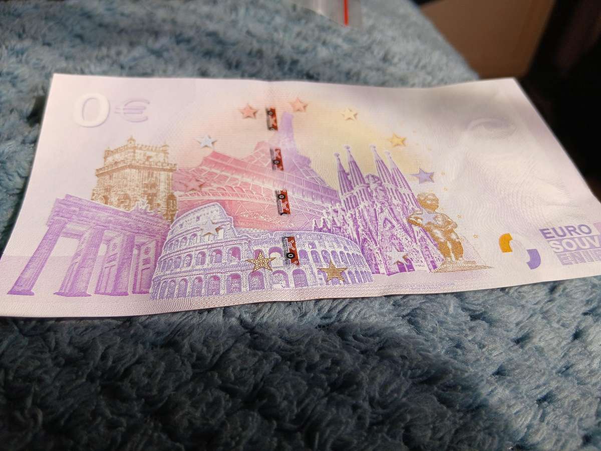 0 Euro Note