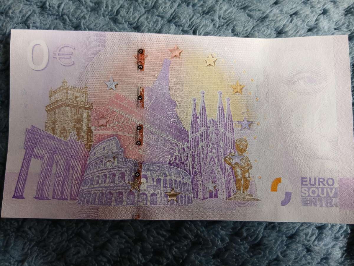 0 Euro Note