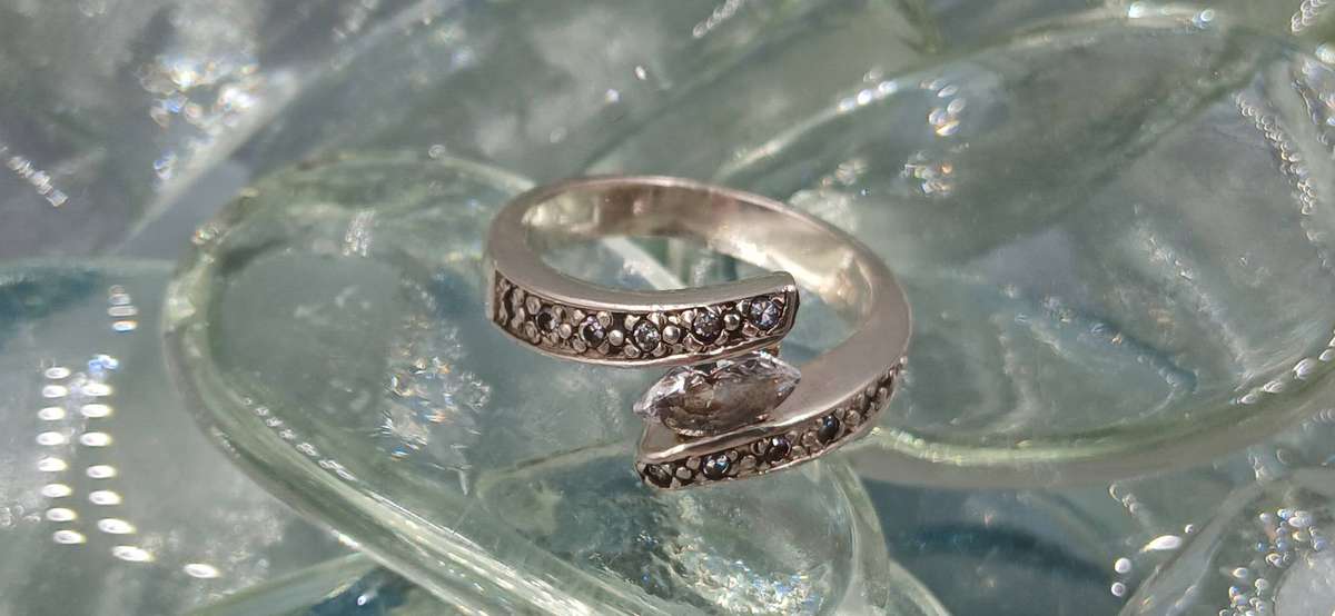 Elegant Sterling Silver Ring