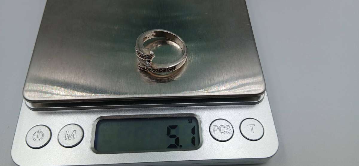 Elegant Sterling Silver Ring