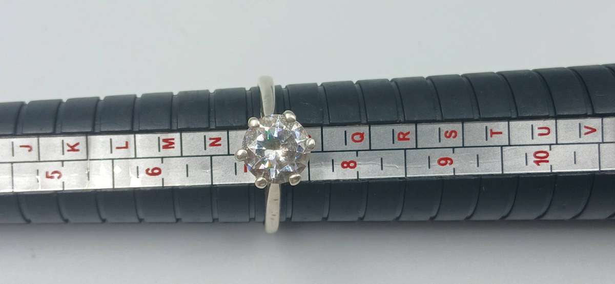 Elegant Sterling Silver Ring