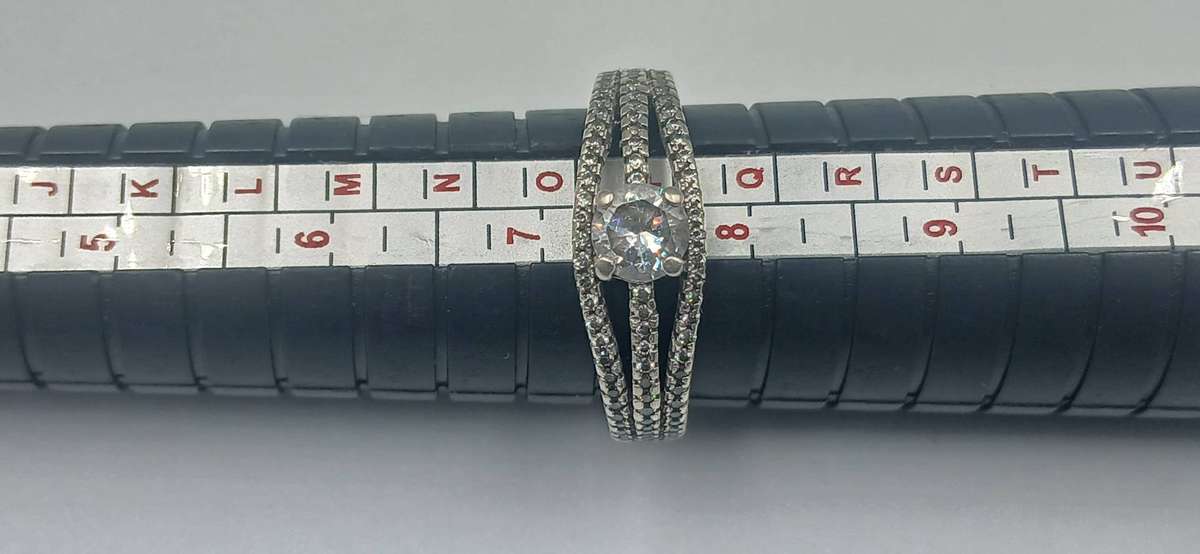 Beautiful Sterling Silver Ring