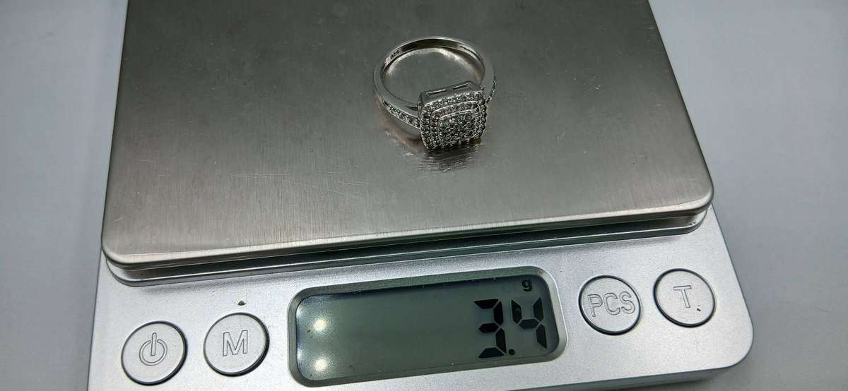 Elegant Sterling Silver Ring