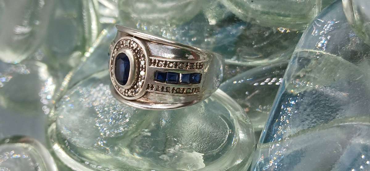 Beautiful Sterling Silver Ring