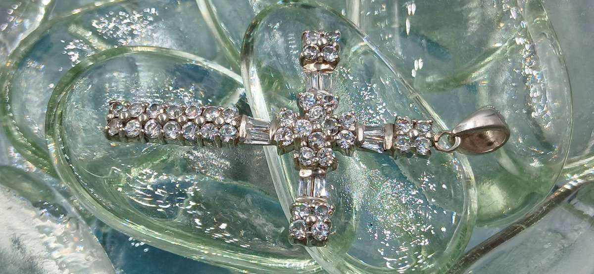 Sterling Silver Cross Pendant