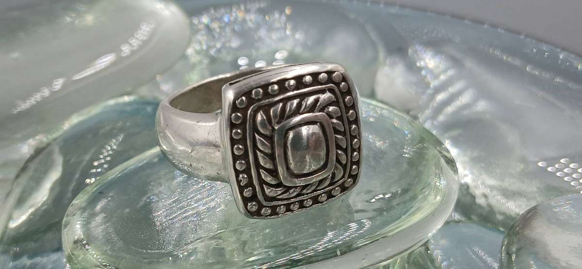 Vintage Sterling Silver Ring
