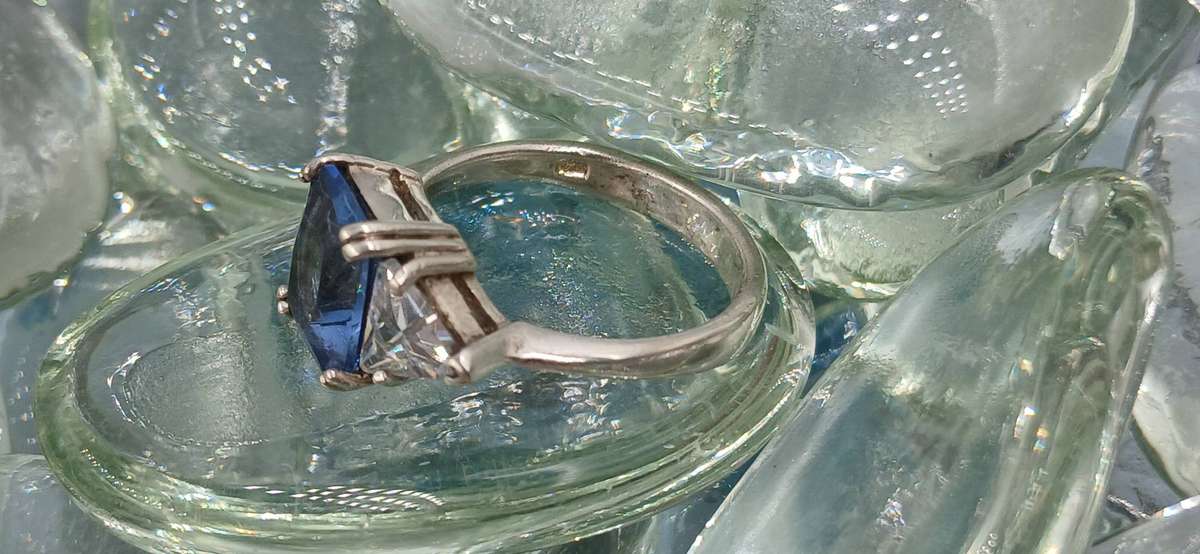 Beautiful Sterling Silver Ring with Large Blue Stone