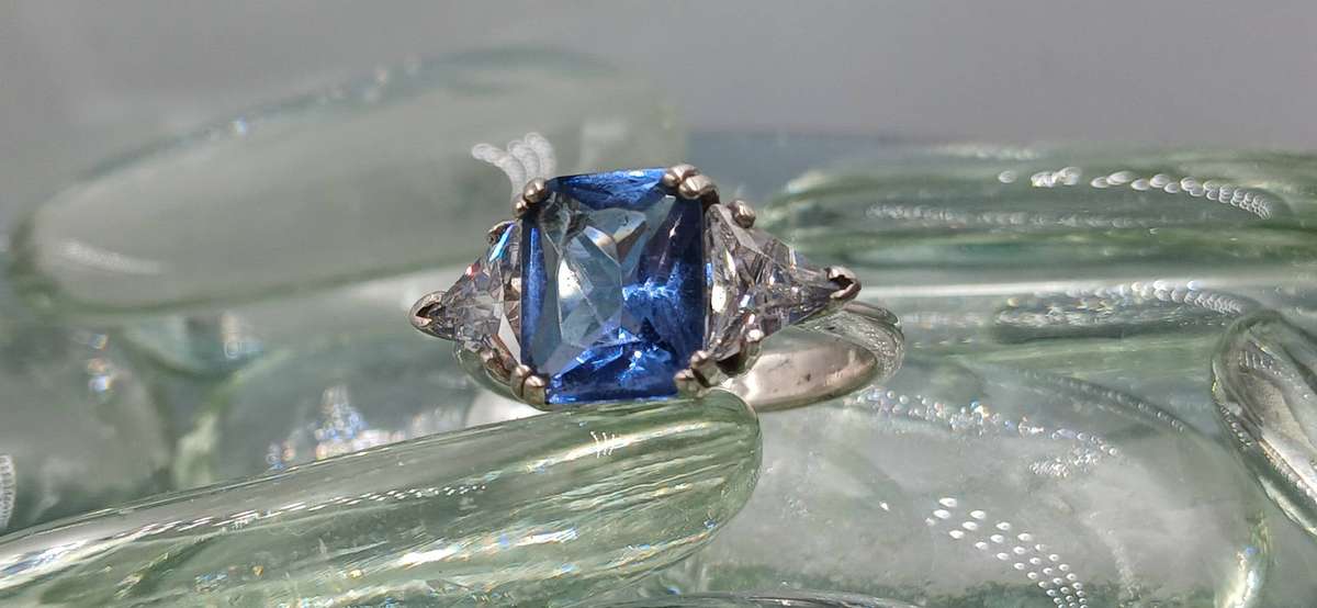 Beautiful Sterling Silver Ring with Large Blue Stone