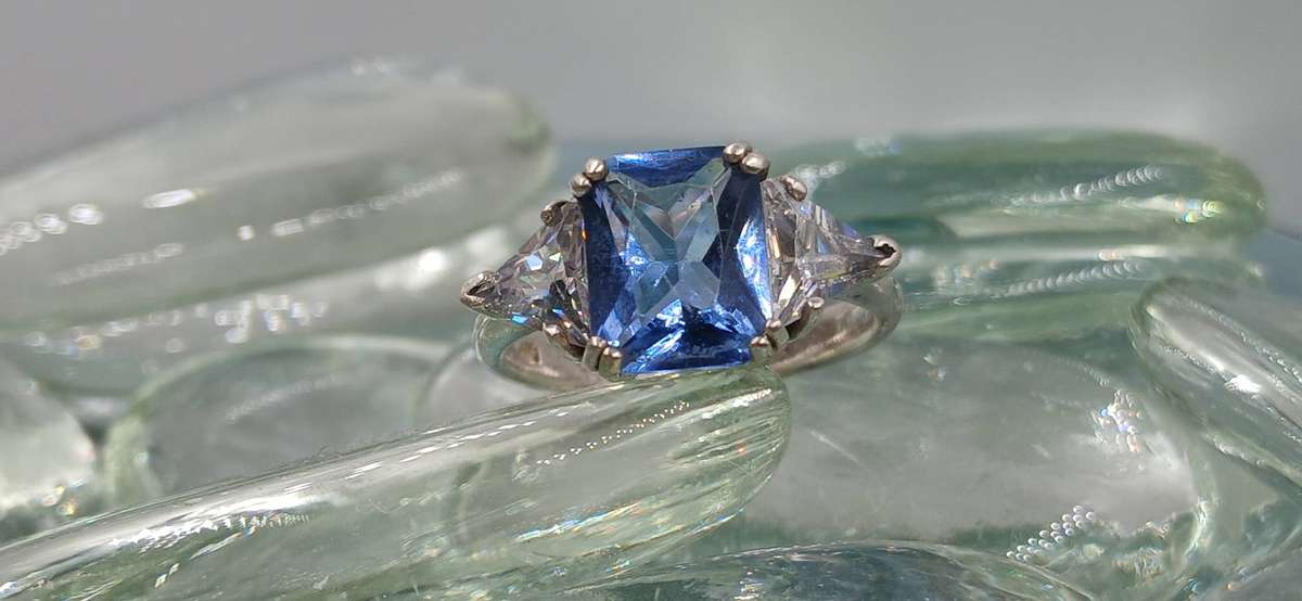 Beautiful Sterling Silver Ring with Large Blue Stone