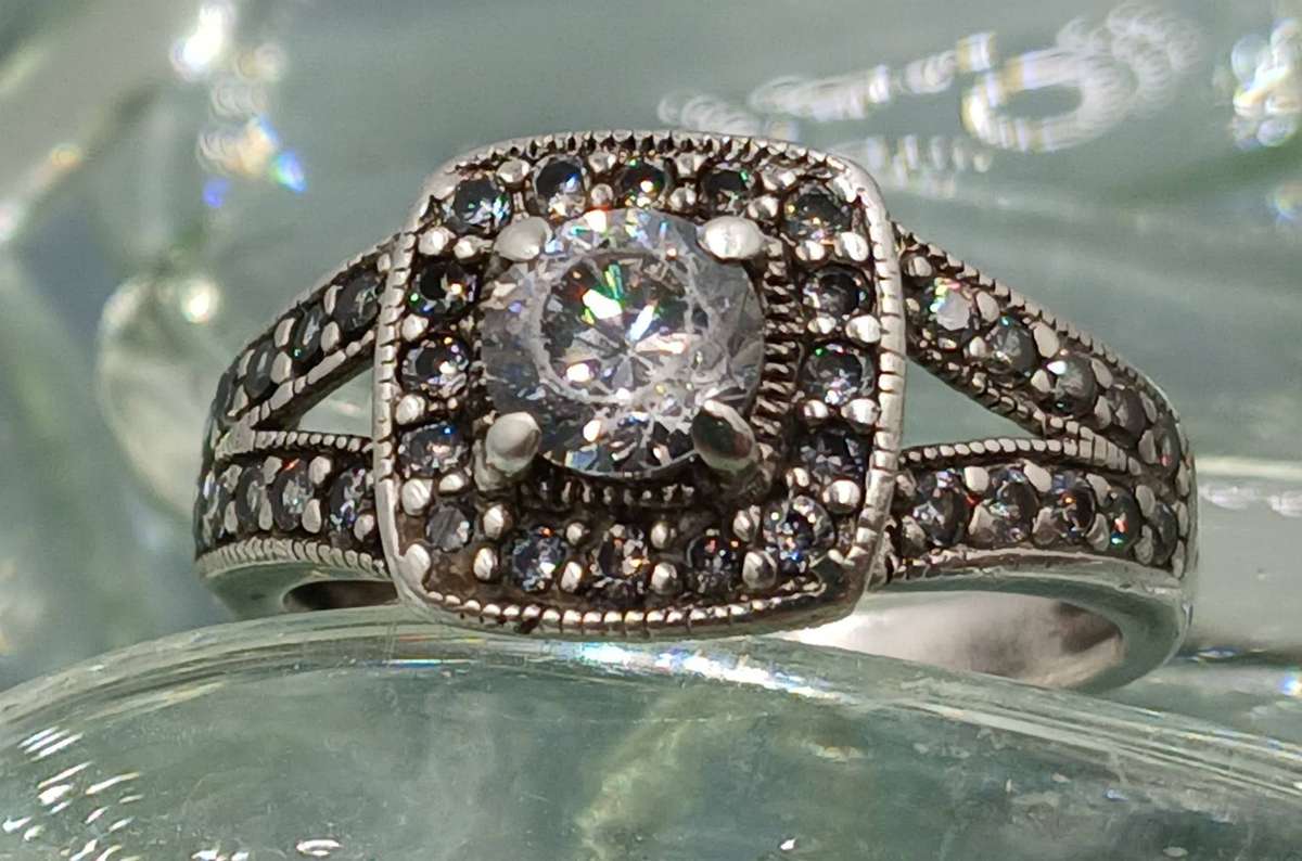 Beautiful Sterling Silver Ring