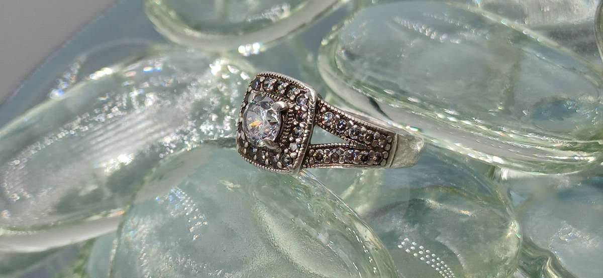 Beautiful Sterling Silver Ring