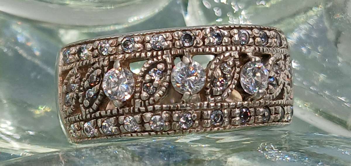 Beautiful Sterling Silver Ring