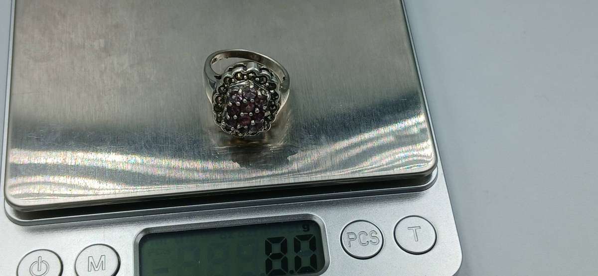 Vintage Sterling Silver Ring with Marcasite's & Amethysts