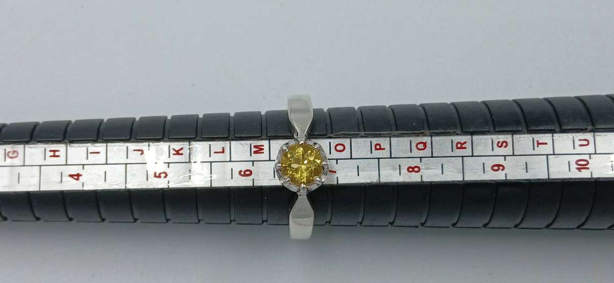 Beautiful Sterling Silver Ring with Citrine