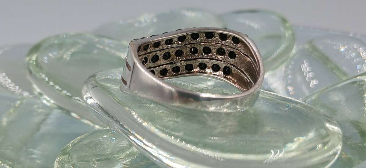 Wavy Sterling Silver Ring