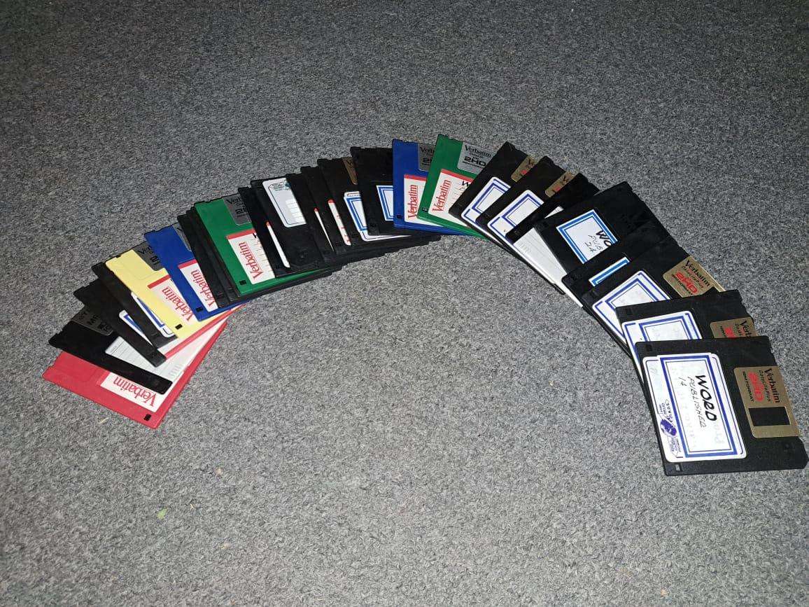 1.44 Floppy Disk holder with 27 disks