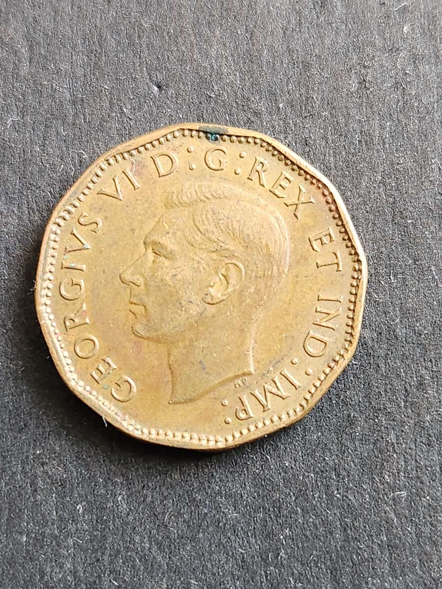 Canada 5 (V) Cents 1943 - as per photograph