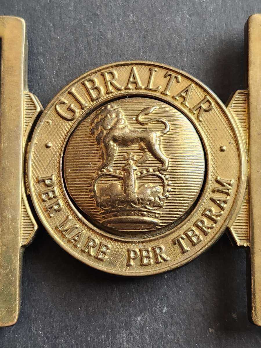 Post WW2 Era UK Britain Gibraltar Massive High Relief Solid Brass Belt Buckle - as per photograph