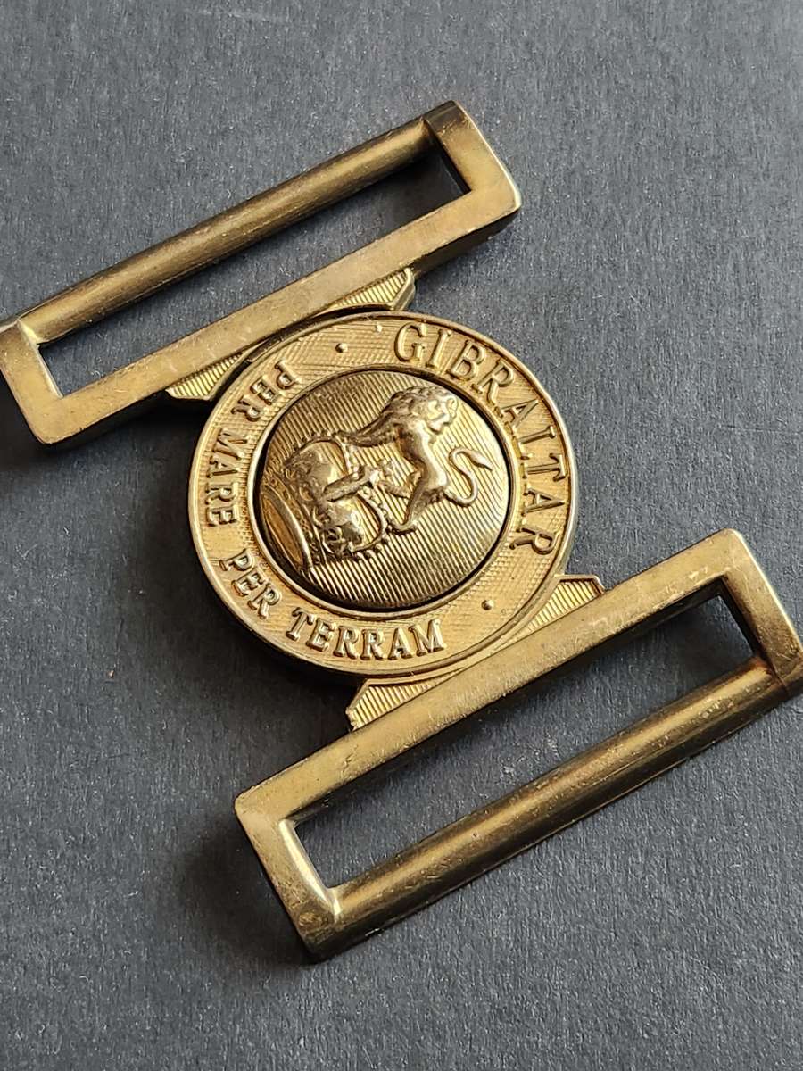 Post WW2 Era UK Britain Gibraltar Massive High Relief Solid Brass Belt Buckle - as per photograph