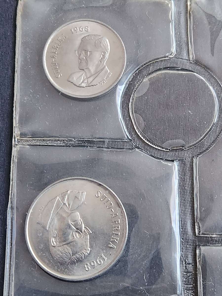 SA Mint Pack 1968 Afrikaans (including Silver One Rand) - as per photograph